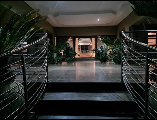 5 BEDROOM HOUSE FOR SALE IN SABLE HILLS